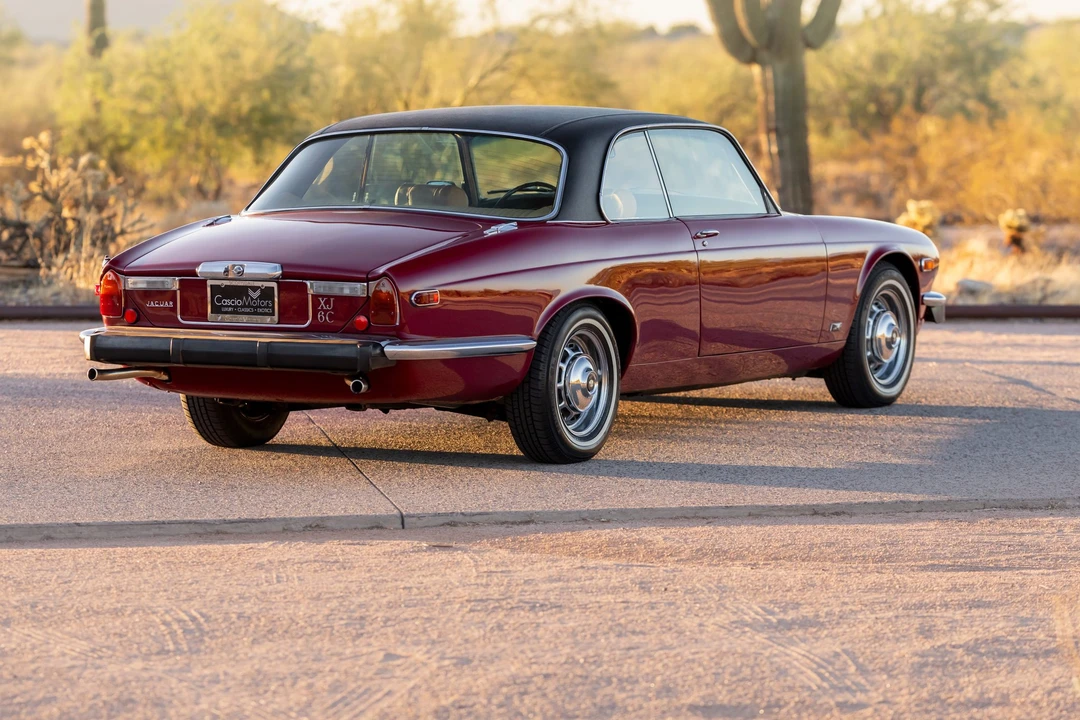 1976 Jaguar XJ Coupe - Image 27 of 31