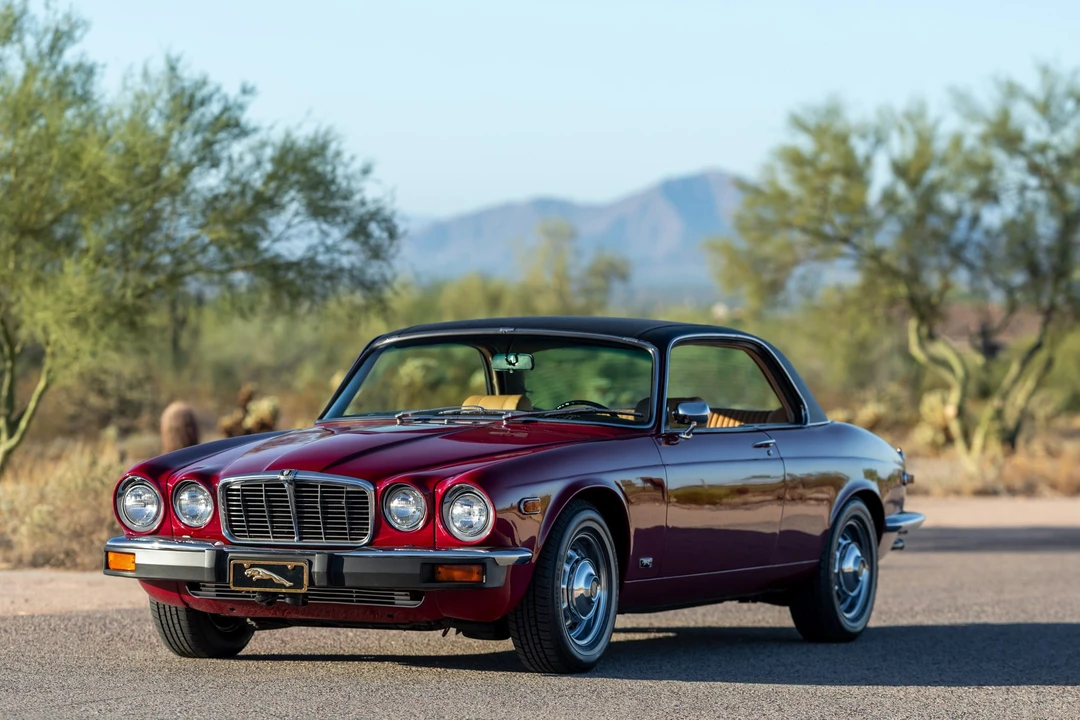 1976 Jaguar XJ Coupe - Image 8 of 31