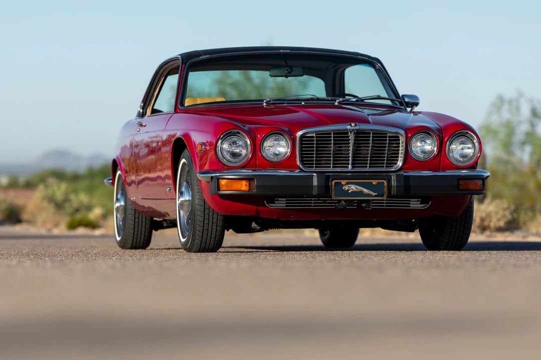 1976 Jaguar XJ Coupe - Image 14 of 31