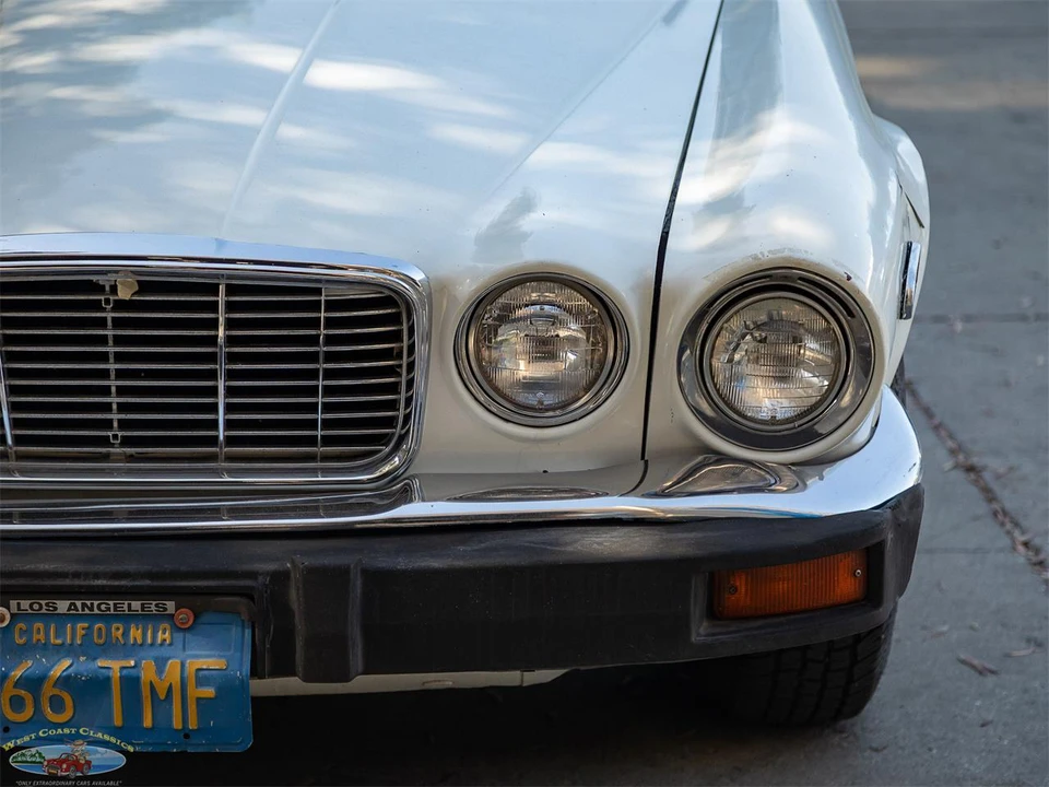 1976 Jaguar XJ Coupe - Image 16 of 31