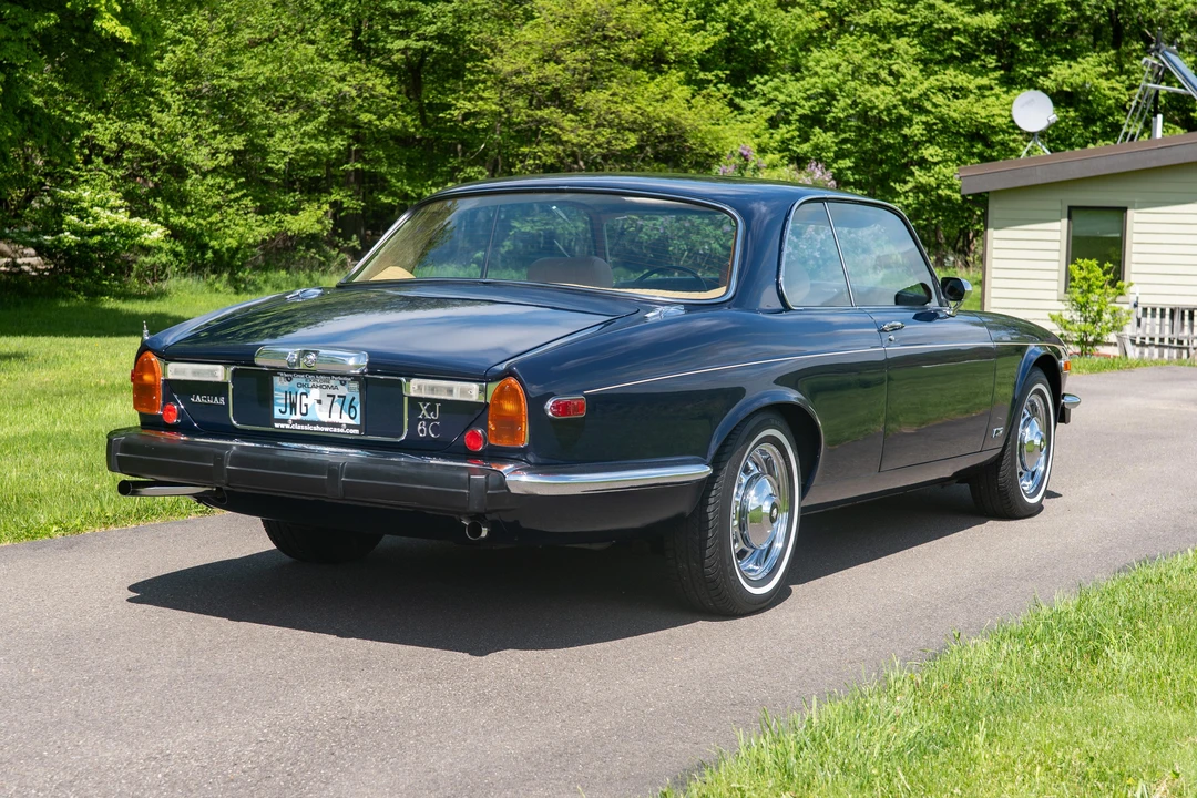 1976 Jaguar XJ Coupe - Image 10 of 31