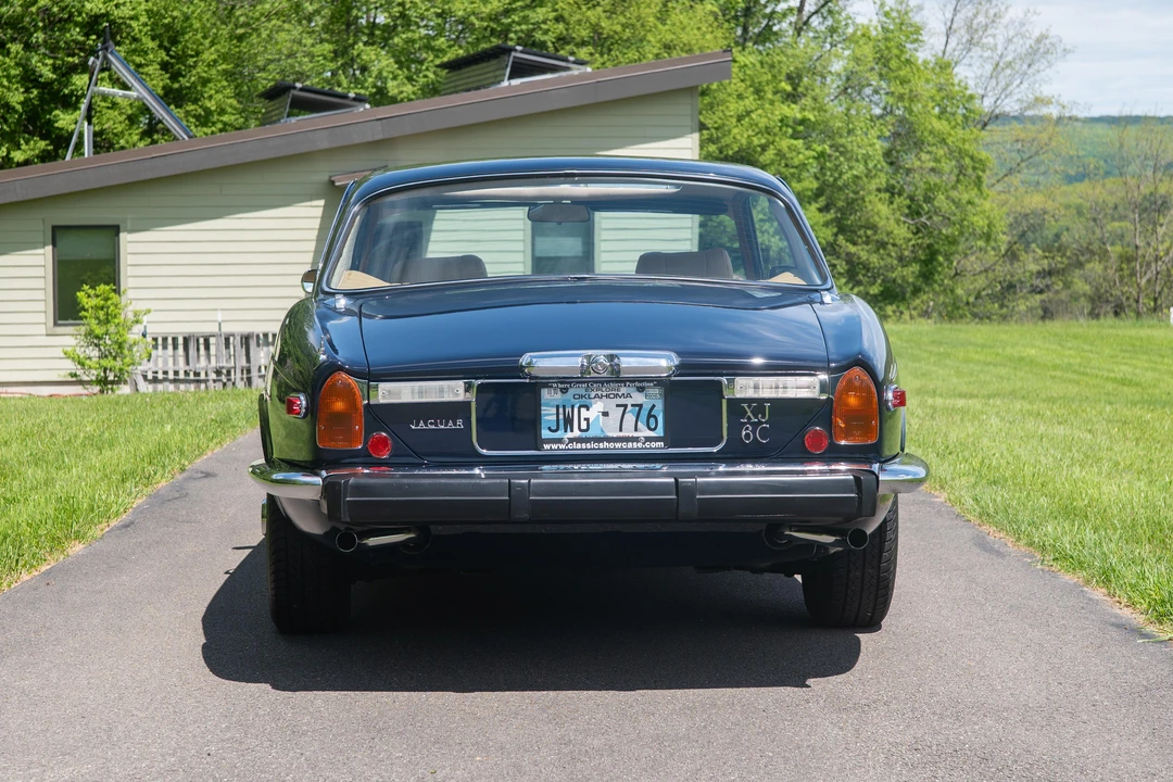1976 Jaguar XJ Coupe - Image 9 of 31