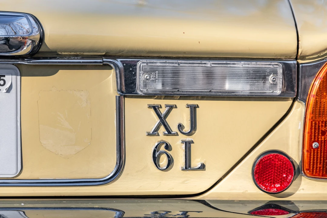 1976 Jaguar XJ Series 2 - Image 28 of 31