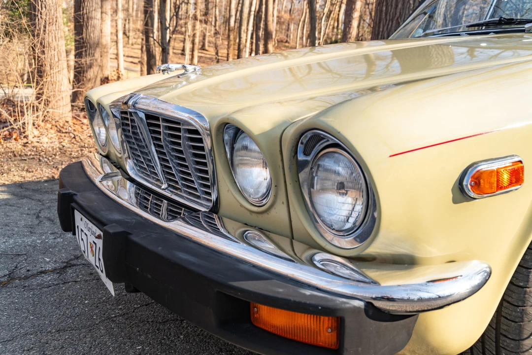 1976 Jaguar XJ Series 2 - Image 19 of 31