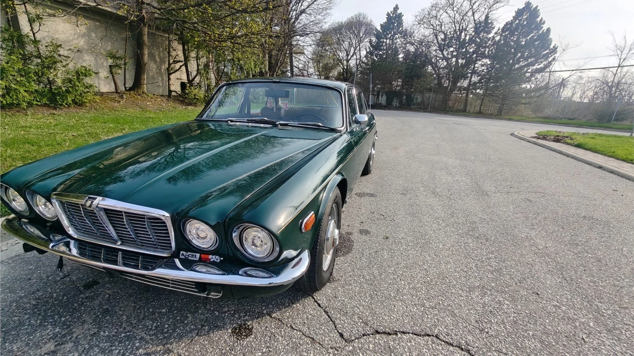 1976 Jaguar XJ Series 2 - Image 7 of 31