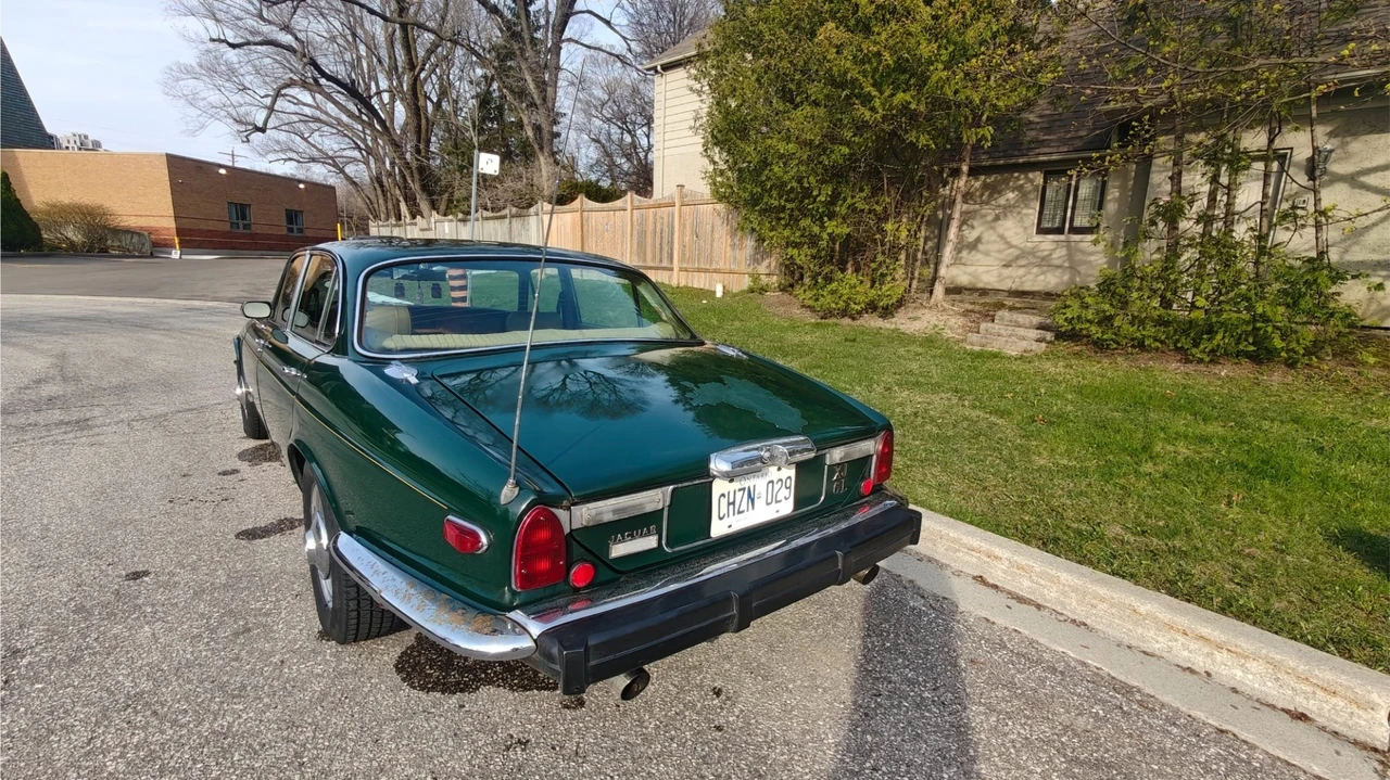1976 Jaguar XJ Series 2 - Image 14 of 31