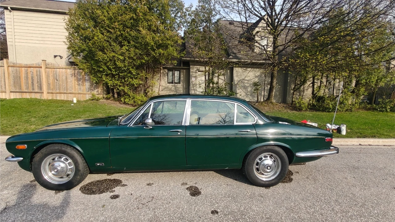1976 Jaguar XJ Series 2 - Image 10 of 31