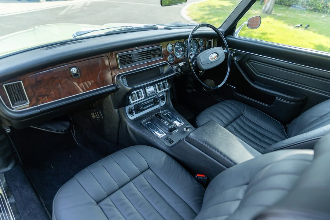1976 Jaguar XJ Coupe - Image 29 of 30