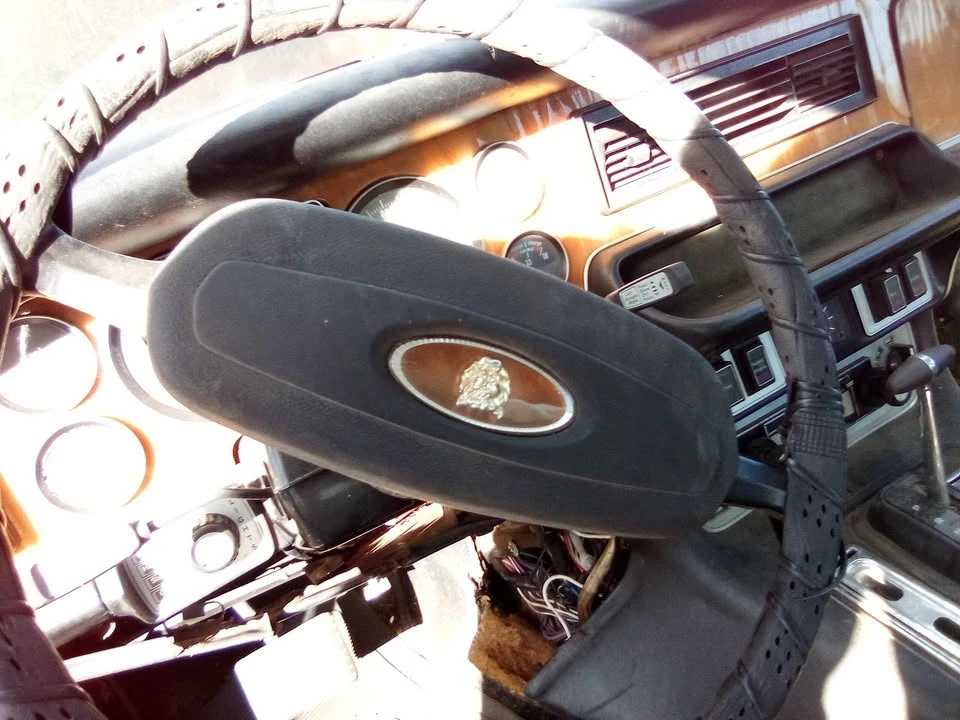 1976 Jaguar XJ Series 2 - Image 8 of 20