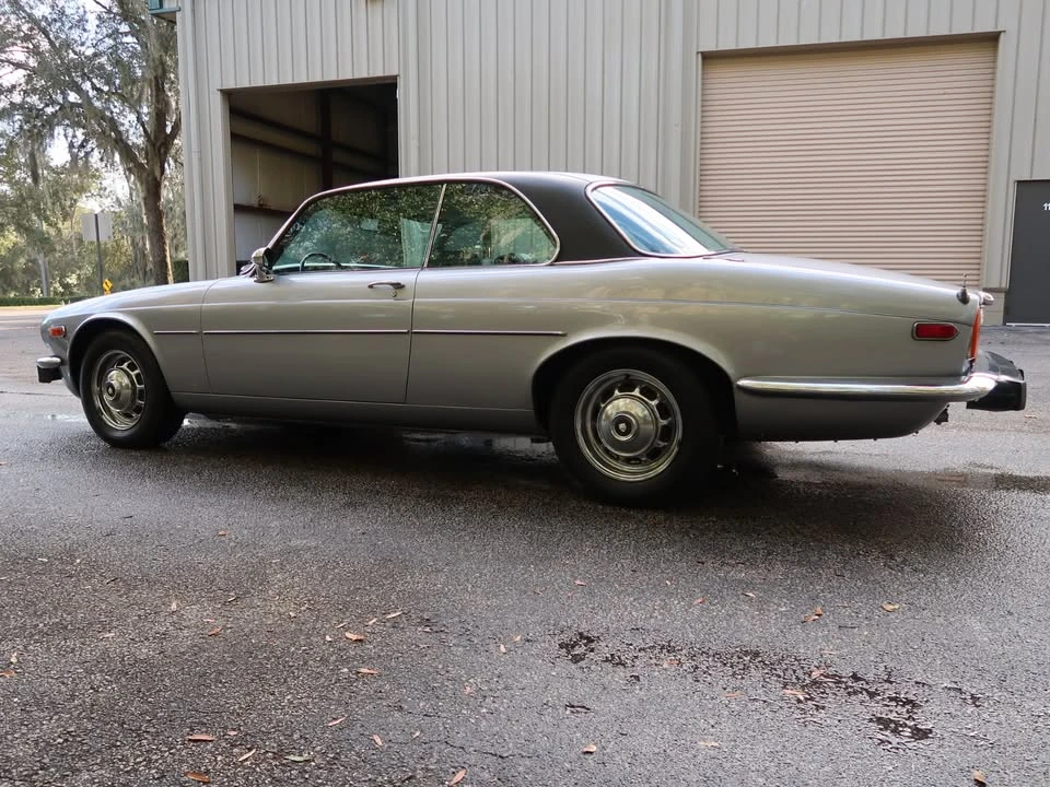 1976 Jaguar XJ Coupe - Image 6 of 16