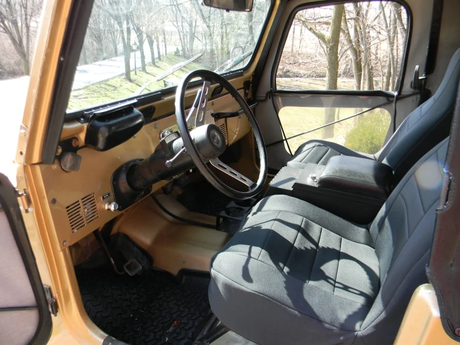 1976 Jeep CJ7 - Image 4 of 9
