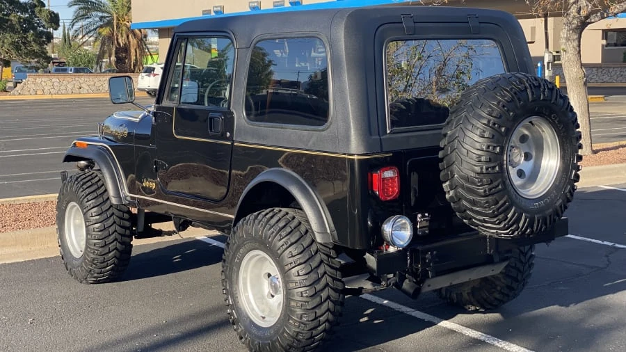 1976 Jeep CJ7 - Image 5 of 14
