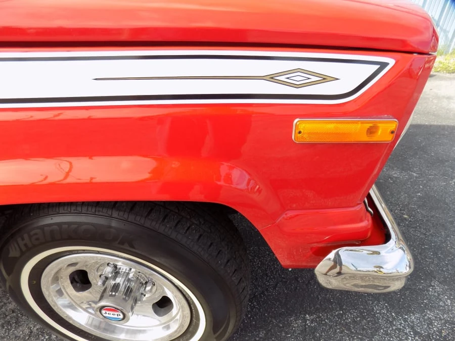 1976 Jeep SJ Cherokee - Image 9 of 31