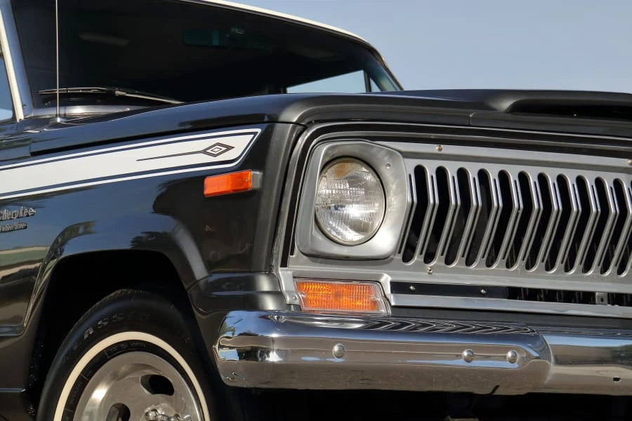 1976 Jeep SJ Cherokee - Image 13 of 30