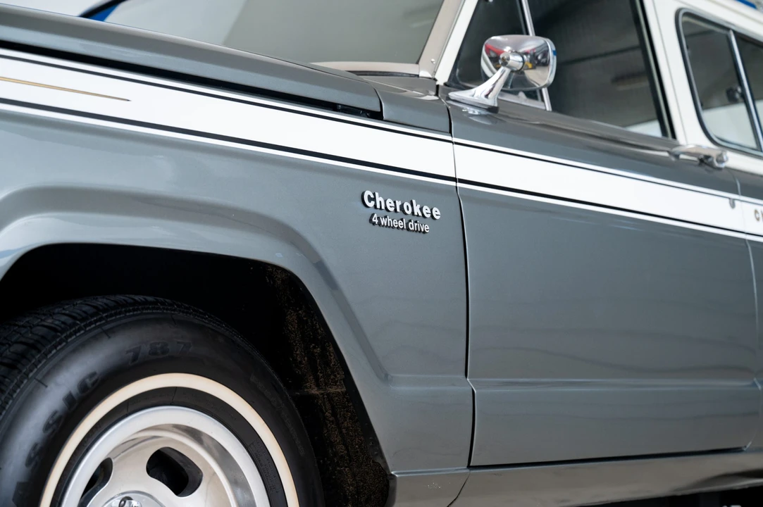 1976 Jeep SJ Cherokee - Image 24 of 31