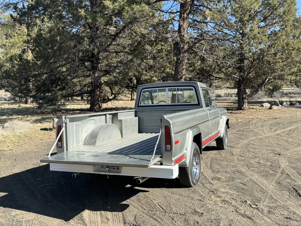 1976 Jeep SJ Gladiator - Image 27 of 31