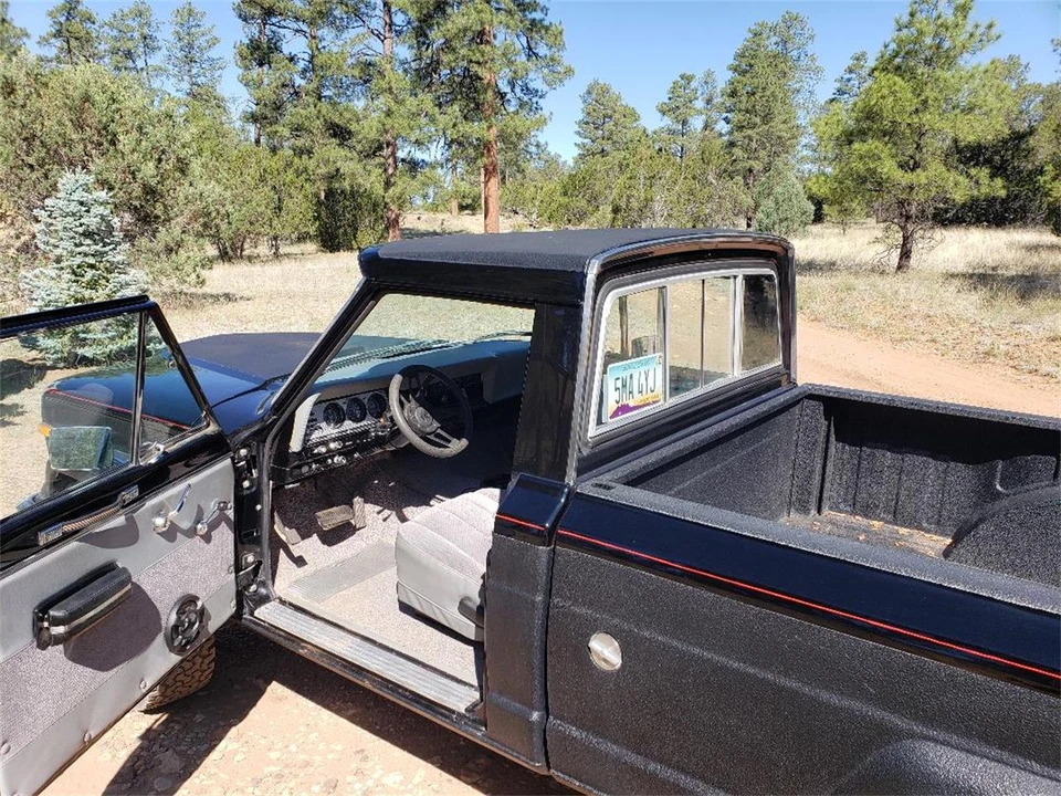 1976 Jeep SJ Gladiator - Image 9 of 31