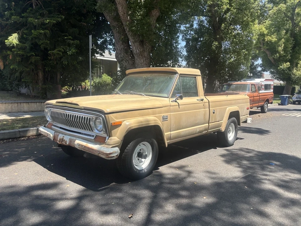 1976 Jeep SJ Gladiator - Image 2 of 13