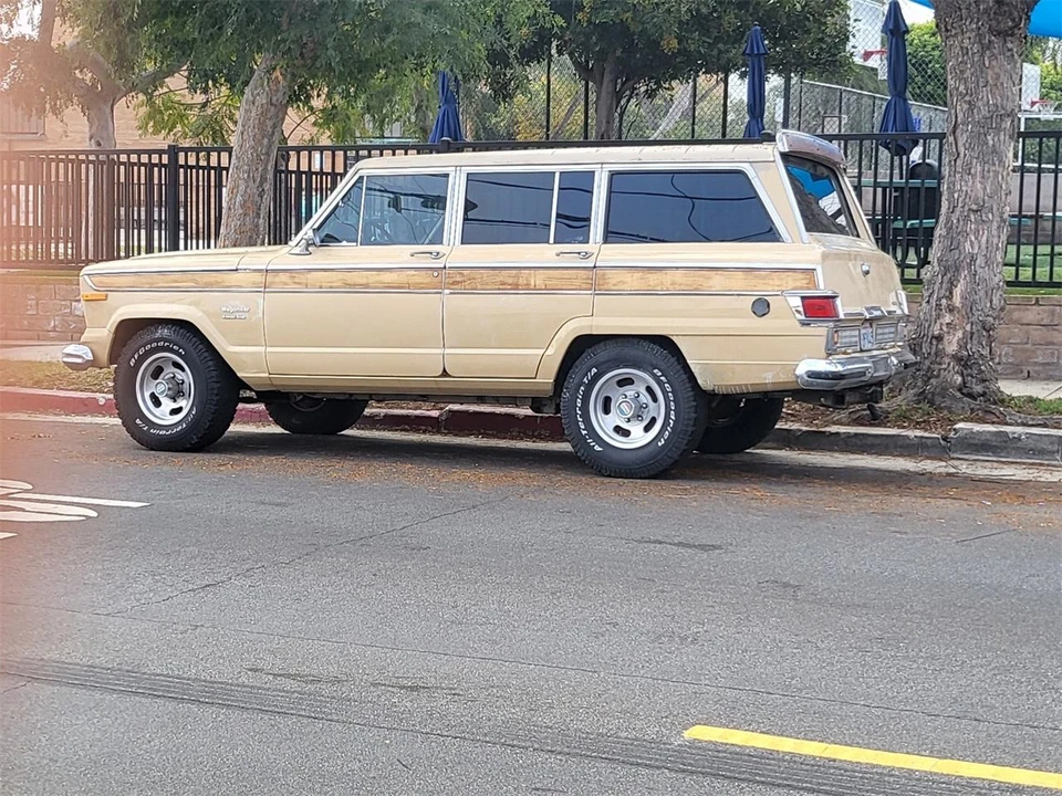1976 Jeep SJ Wagoneer - Image 6 of 15
