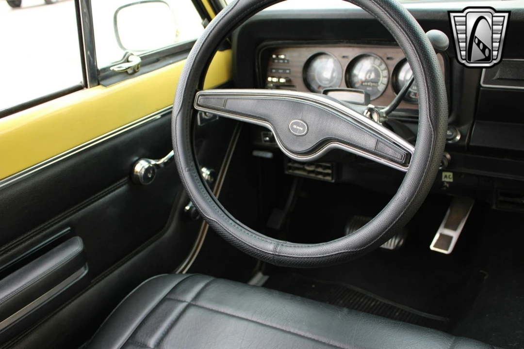 1976 Jeep SJ Wagoneer - Image 19 of 21