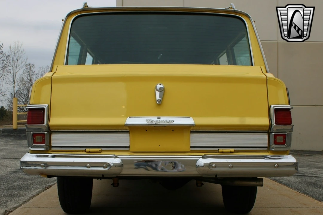 1976 Jeep SJ Wagoneer - Image 11 of 12