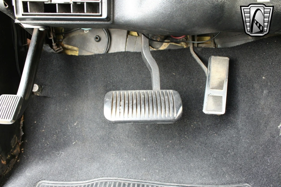 1976 Jeep SJ Wagoneer - Image 16 of 21
