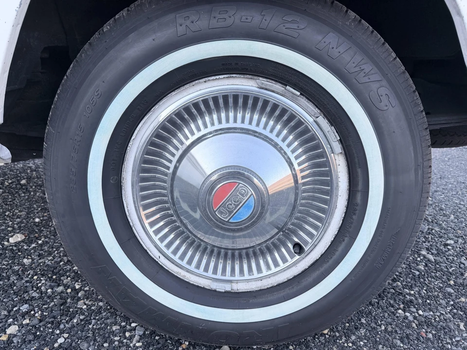 1976 Jeep SJ Cherokee - Image 16 of 31