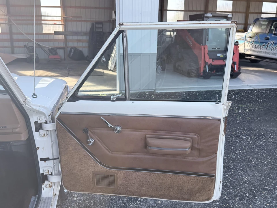 1976 Jeep SJ Cherokee - Image 28 of 31