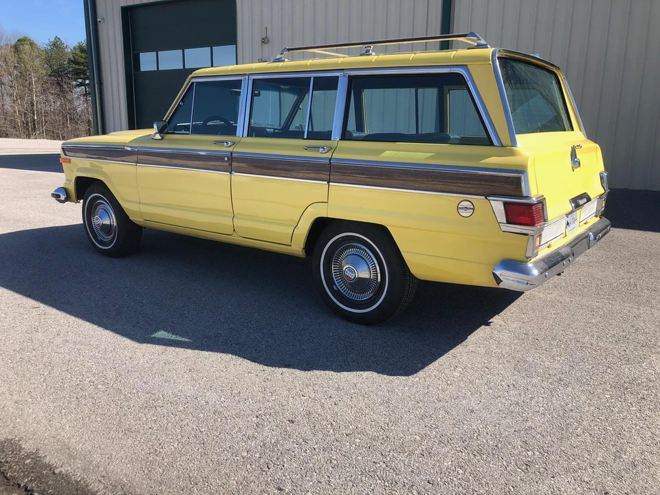 1976 Jeep SJ Wagoneer - Image 15 of 31