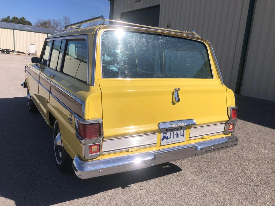 1976 Jeep SJ Wagoneer - Image 13 of 31