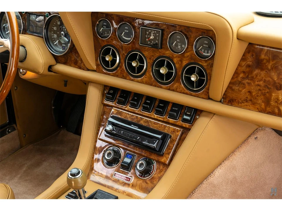 1976 Jensen Interceptor - Image 12 of 30
