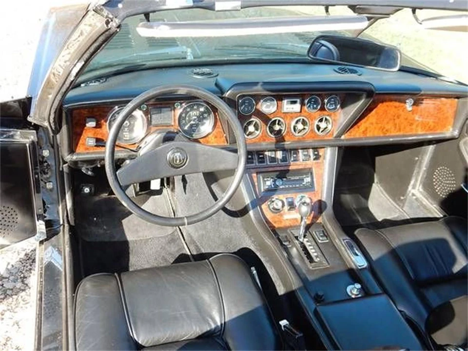 1976 Jensen Interceptor - Image 5 of 21