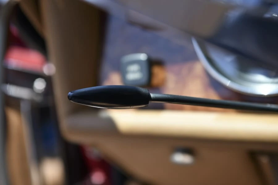 1976 Jensen Interceptor - Image 27 of 31