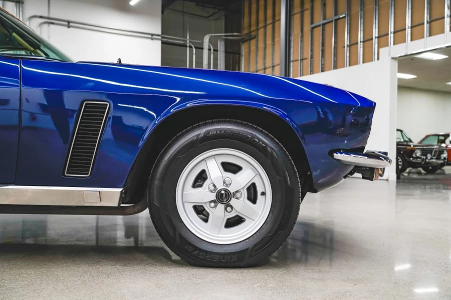 1976 Jensen Interceptor - Image 12 of 31