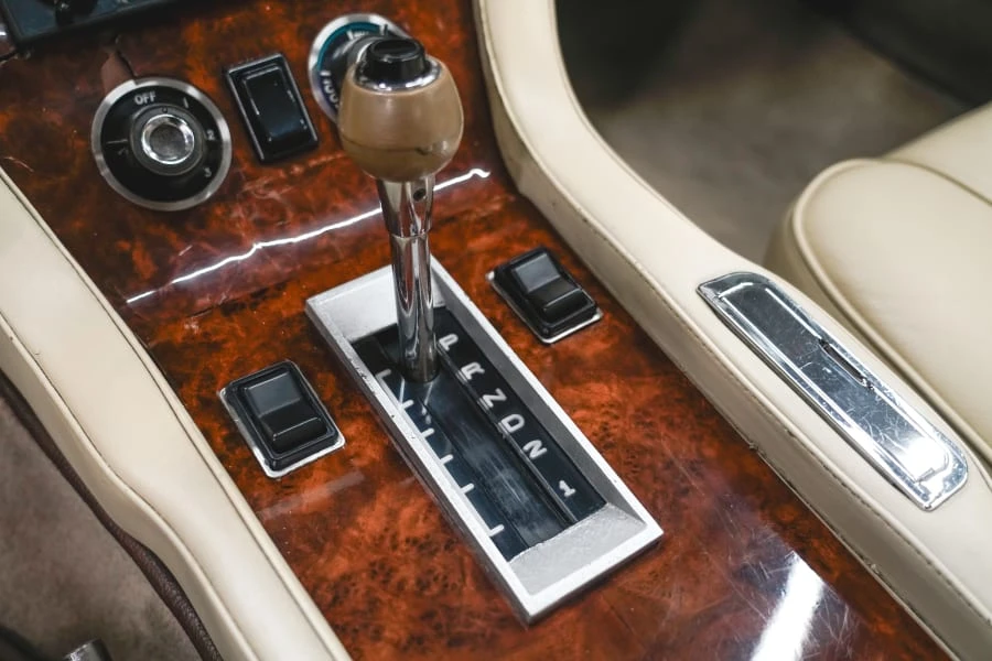1976 Jensen Interceptor - Image 28 of 31