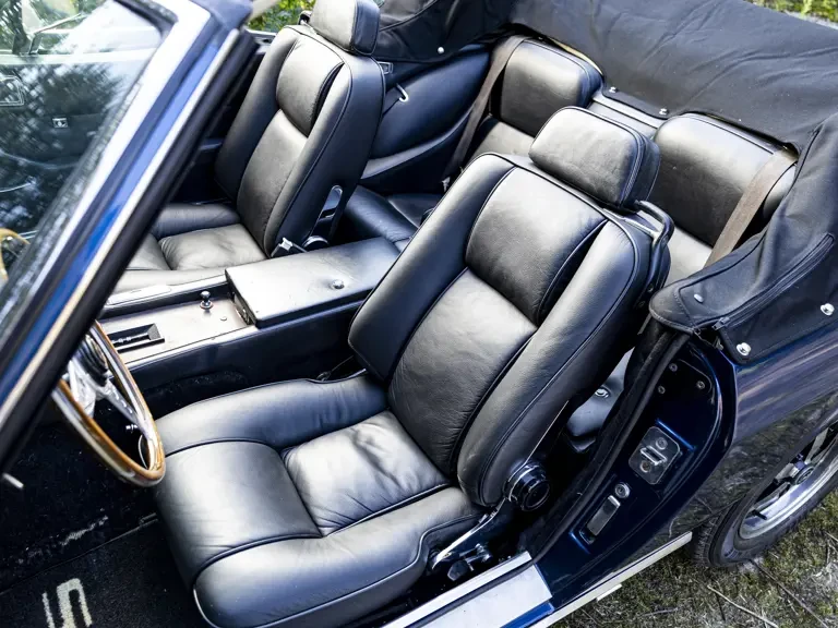 1976 Jensen Interceptor - Image 18 of 31