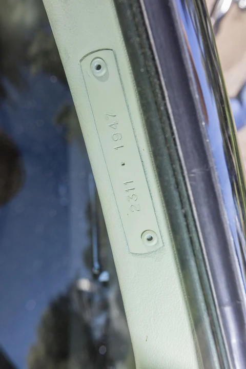 1976 Jensen Interceptor - Image 9 of 31