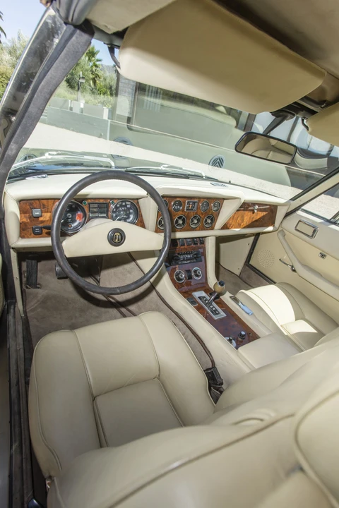 1976 Jensen Interceptor - Image 15 of 31