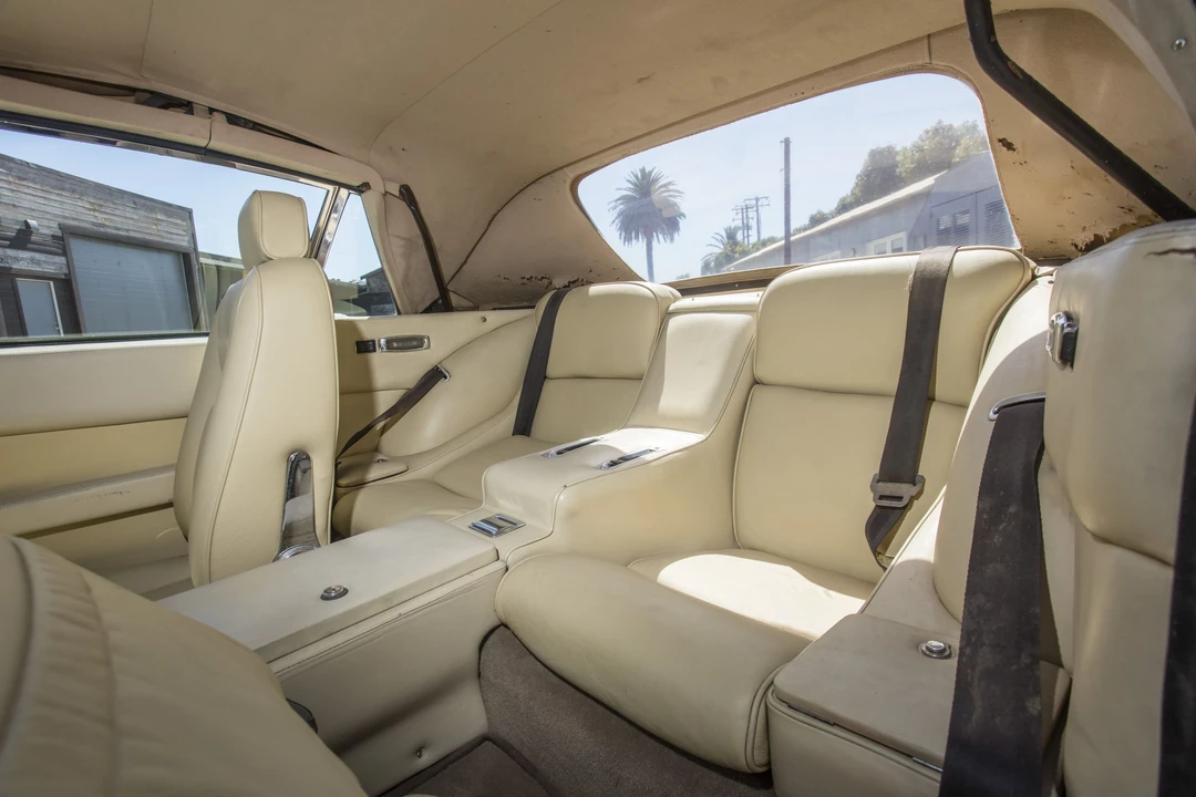 1976 Jensen Interceptor - Image 10 of 31