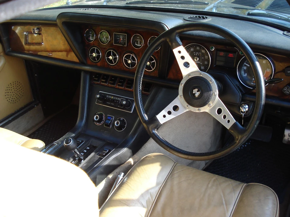 1976 Jensen Interceptor - Image 4 of 8
