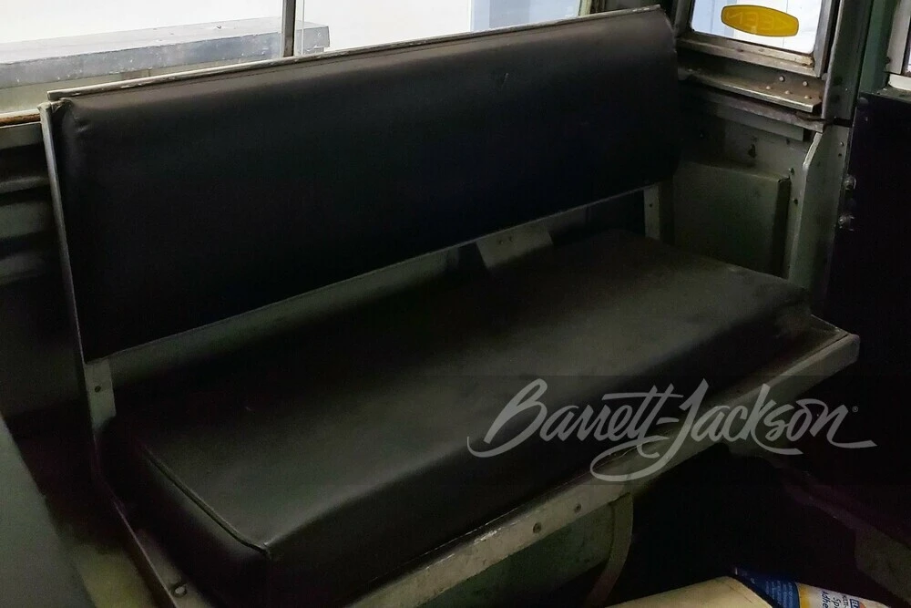 1976 Land Rover Defender - Image 6 of 9