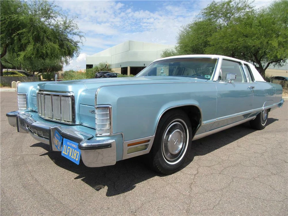 1976 Lincoln Continental 5th Gen - Image 2 of 5
