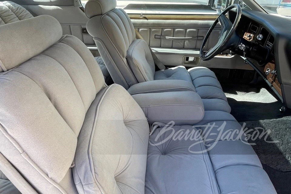 1976 Lincoln Continental Mark IV - Image 7 of 9