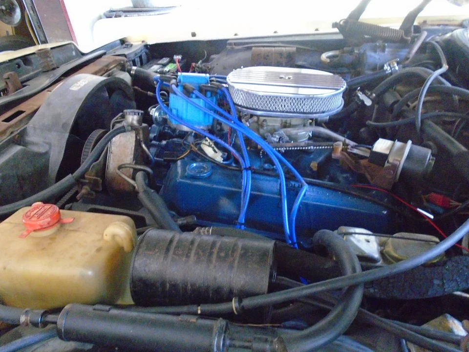 1976 Lincoln Continental 5th Gen - Image 23 of 24