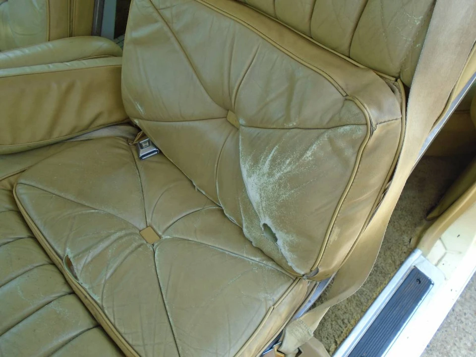 1976 Lincoln Continental 5th Gen - Image 14 of 24