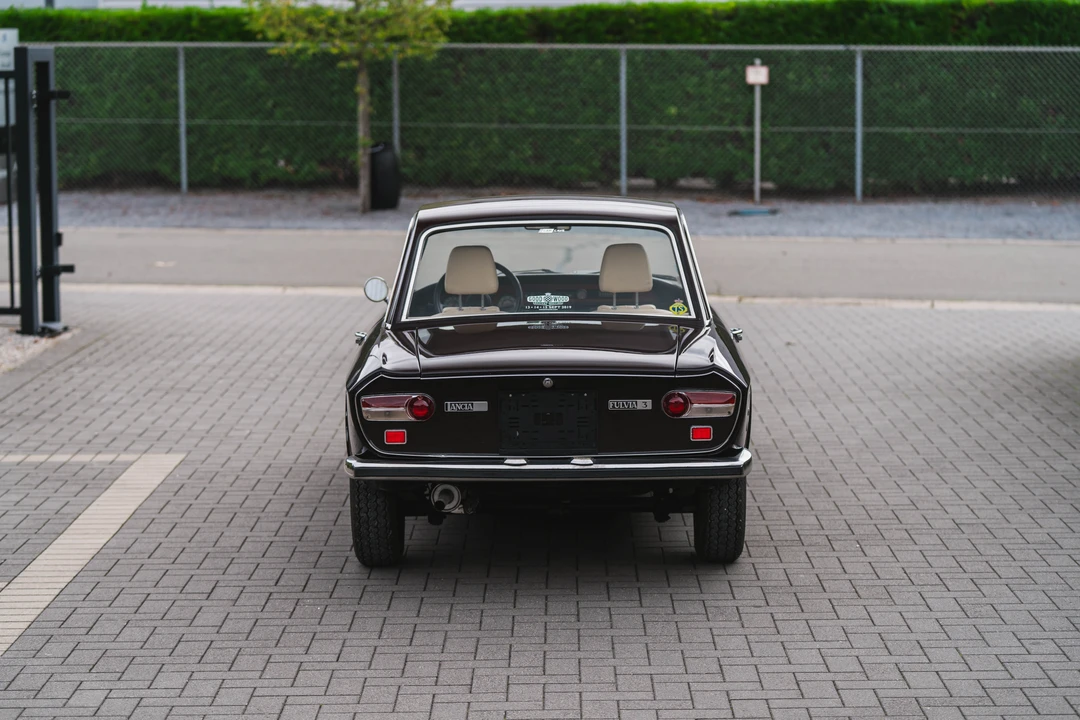 1976 Lancia Fulvia - Image 10 of 31
