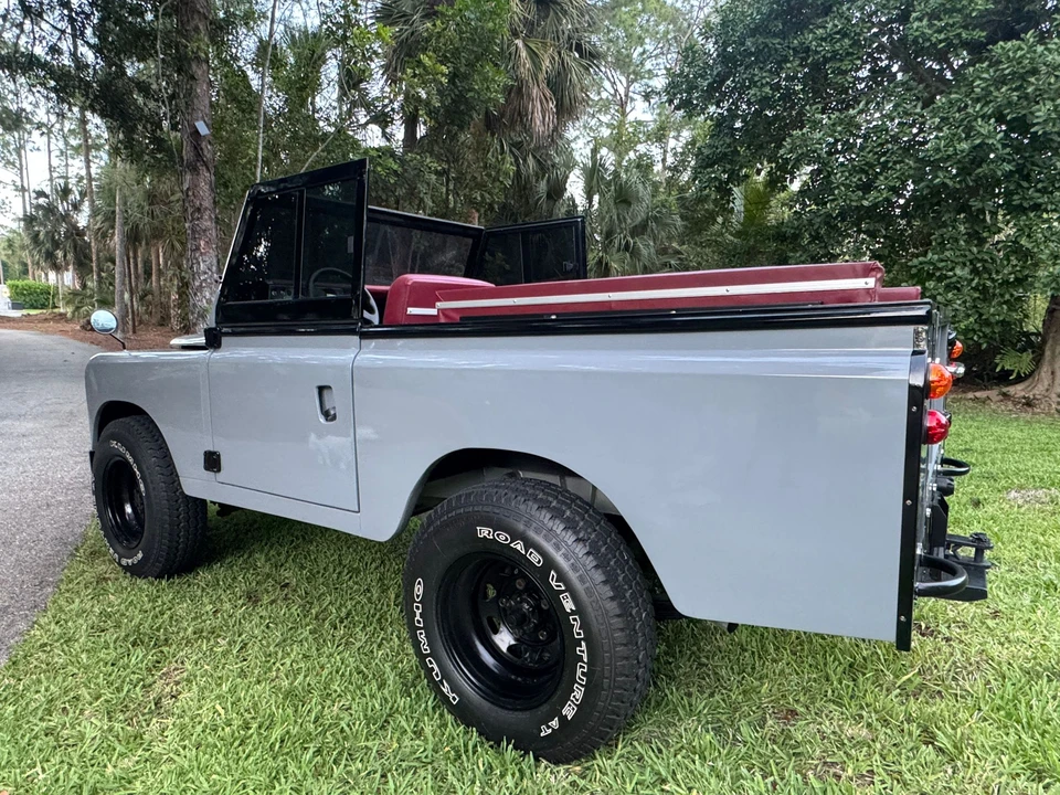 1976 Land Rover Series III 88 - Image 24 of 31