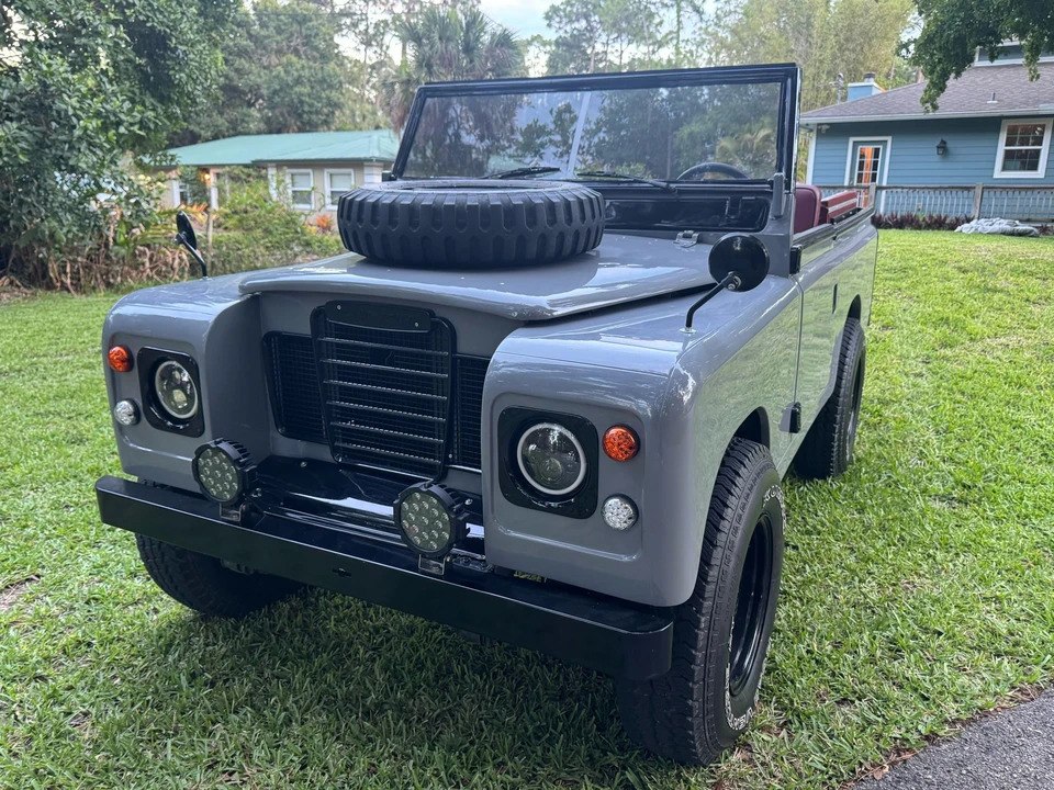 1976 Land Rover Series III 88 - Image 13 of 31