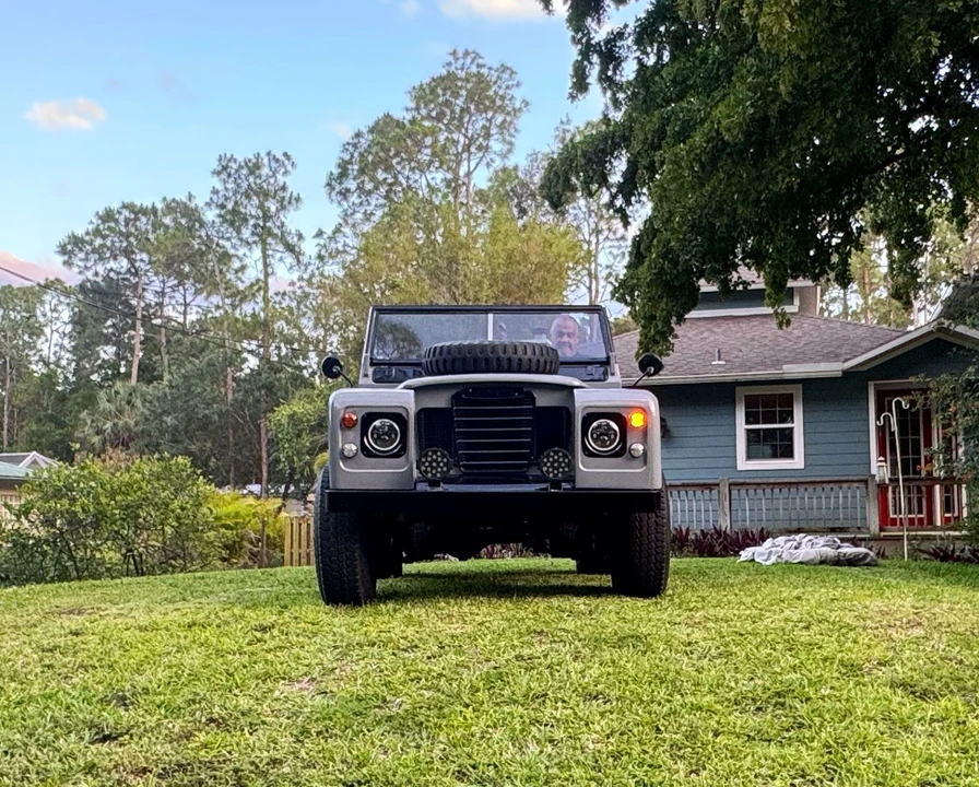 1976 Land Rover Series III 88 - Image 2 of 31