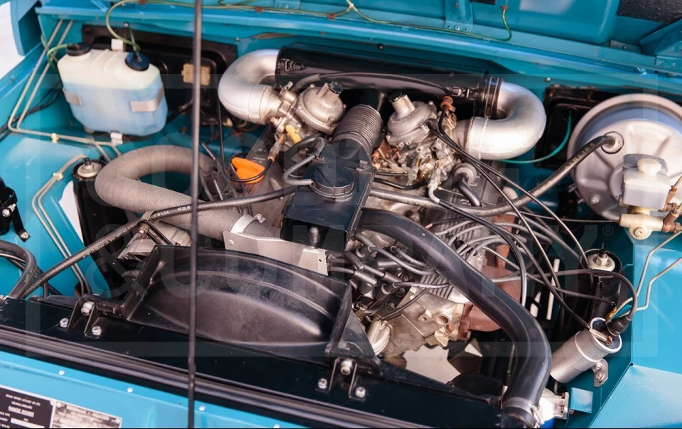 1976 Land Rover Range Rover Classic - Image 15 of 16